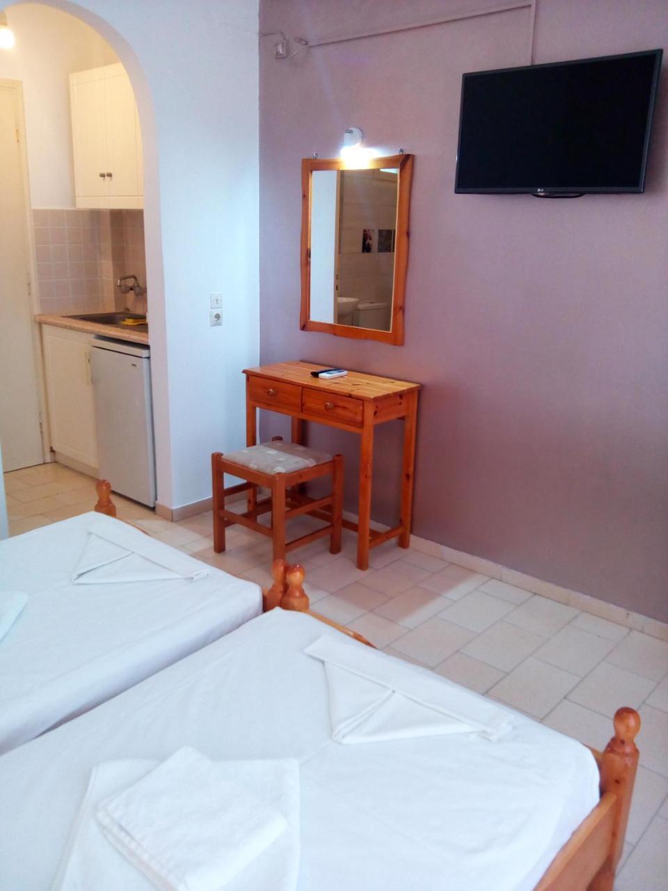 Maria Studios Parikia  Bagian luar foto